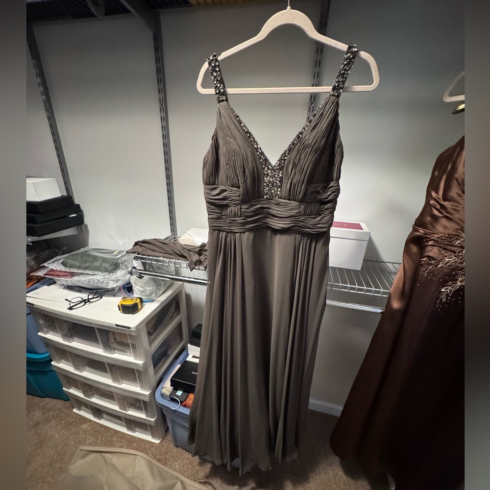 Chic Gray Sleeveless Gown with Embellished Straps